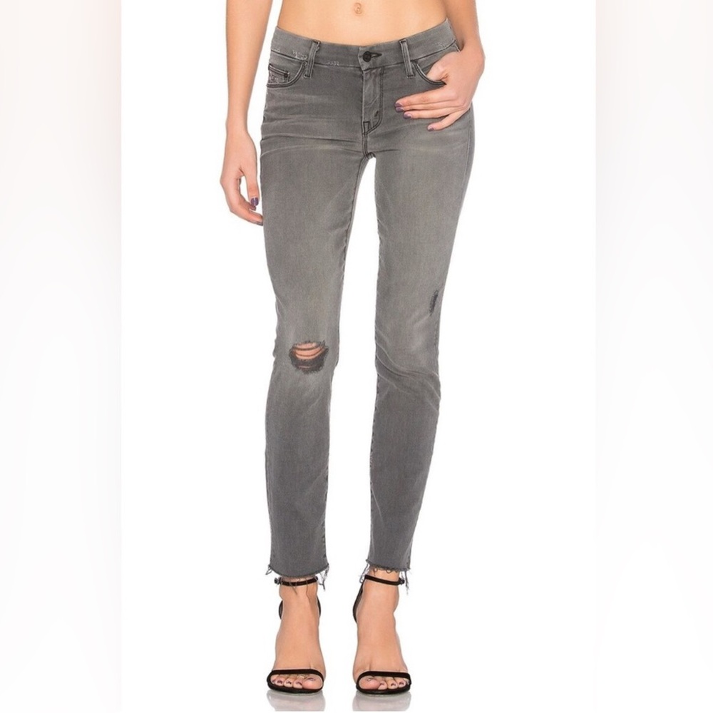 MOTHER Looker Ankle Fray Jeans in Last Chance Saloon (Gray) Size 28